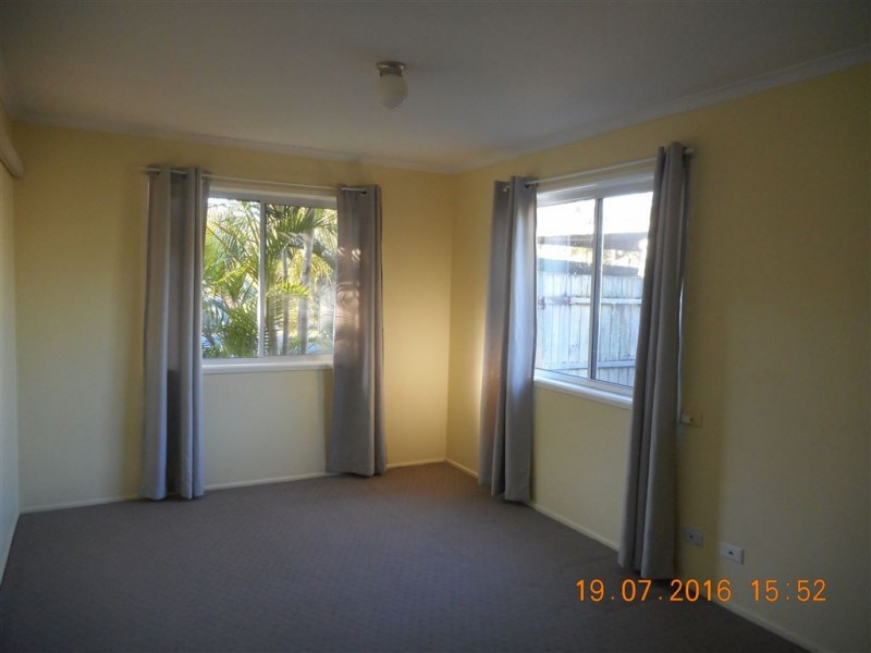 4 Greenfield Street, Eagleby QLD 4207