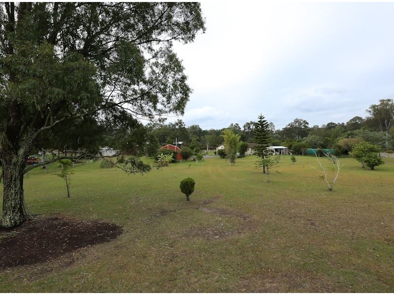 7-13 Stanford Court, Logan Village QLD 4207