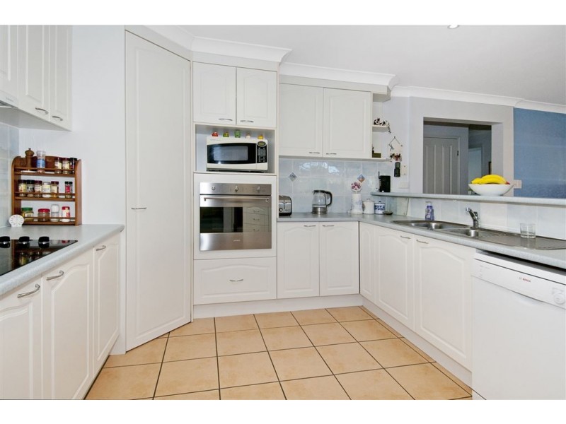 2/130 Thomsons Road, Kingsholme QLD 4208