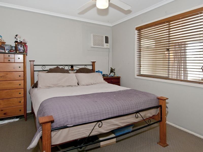 9 Londy Street, Eagleby QLD 4207
