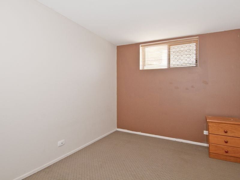 9 Londy Street, Eagleby QLD 4207