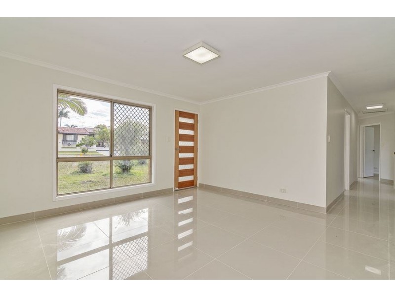 6 Rundell Street, Crestmead QLD 4132