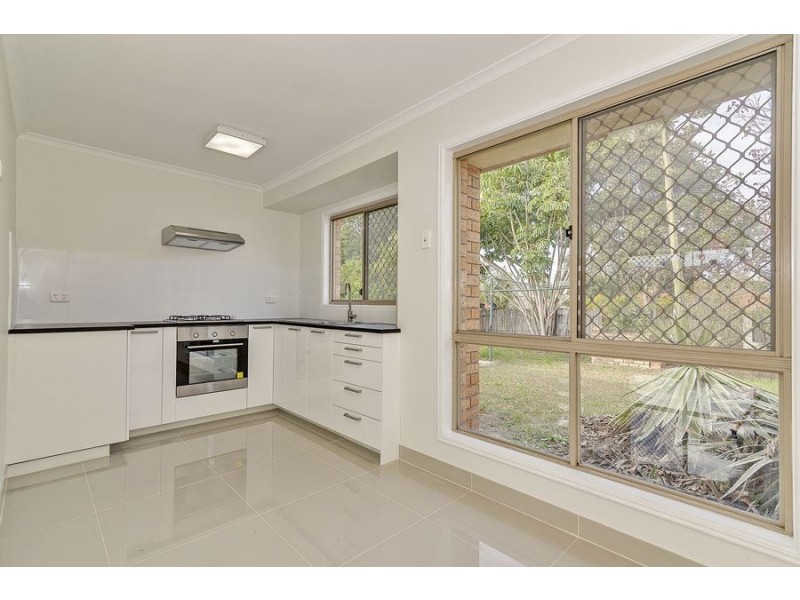 6 Rundell Street, Crestmead QLD 4132
