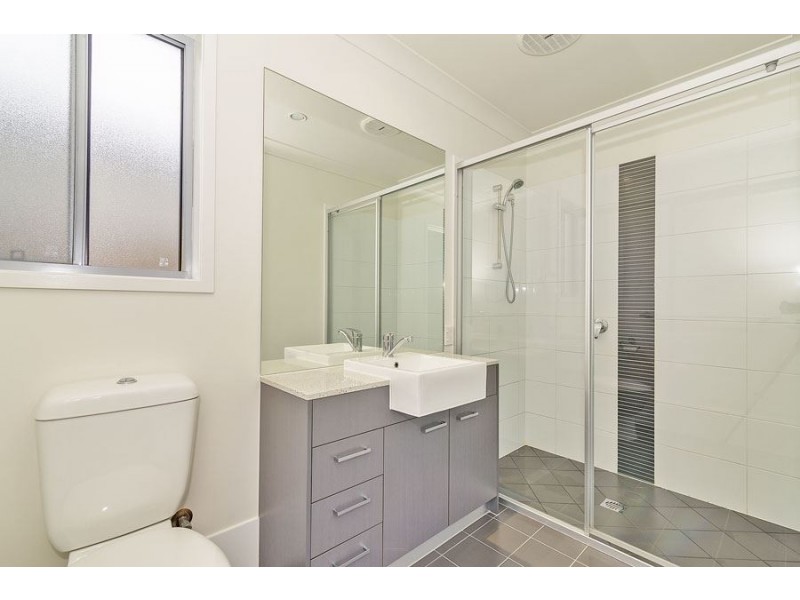 67 Brookside Circuit, Ormeau QLD 4208