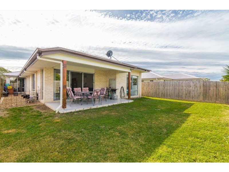 67 Brookside Circuit, Ormeau QLD 4208