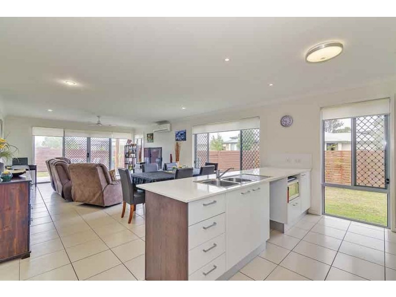 58 Brookside Circuit, Ormeau QLD 4208