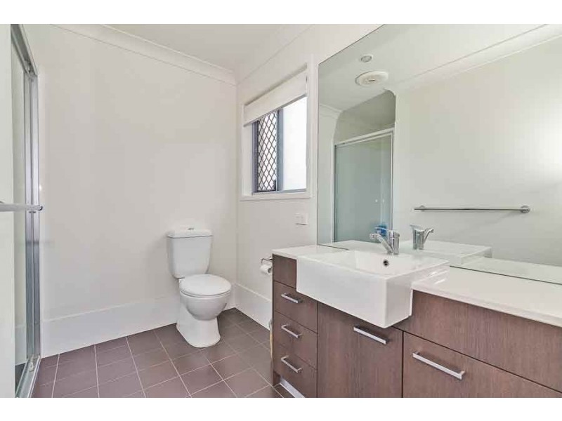 58 Brookside Circuit, Ormeau QLD 4208