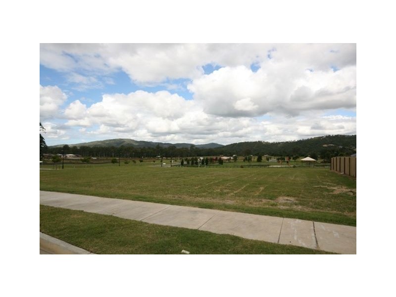 23 Skyline Cct, Bahrs Scrub QLD 4207
