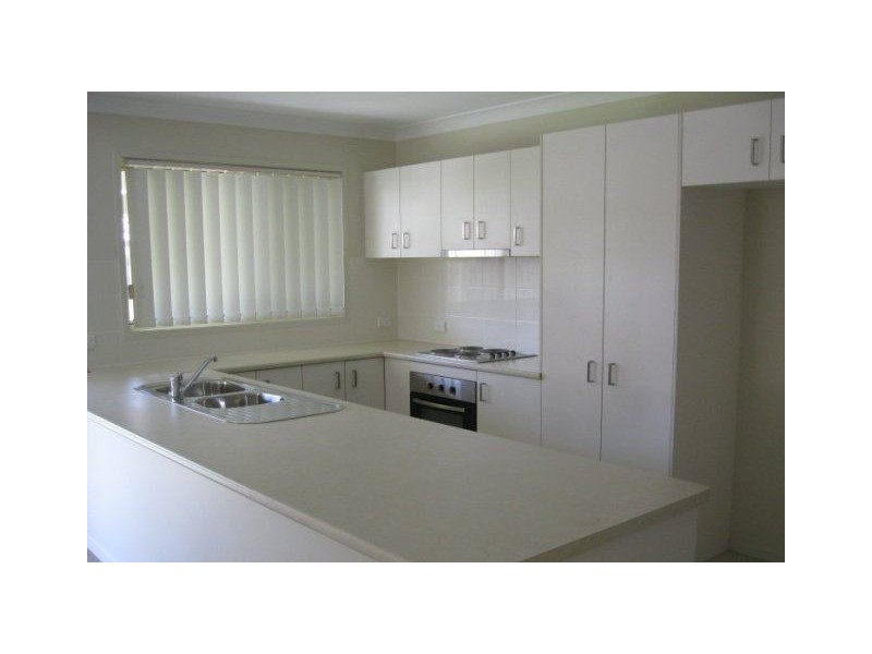 25 Skyline Circuit, Bahrs Scrub QLD 4207