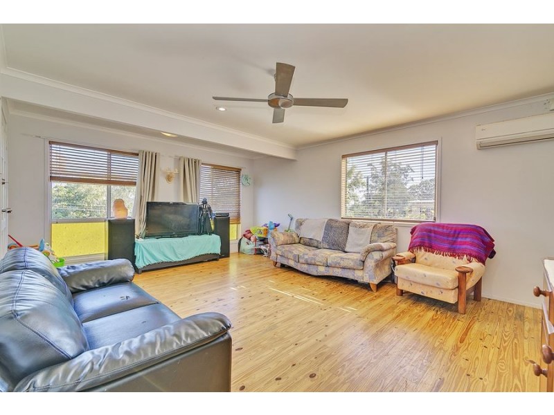 4 Blackbutt Street, Crestmead QLD 4132