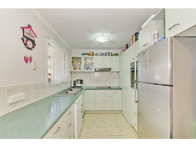4 Blackbutt Street, Crestmead QLD 4132