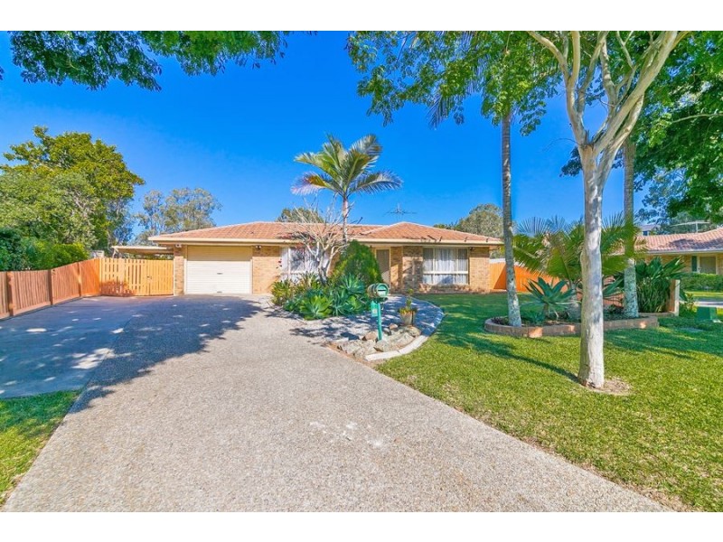 12 Berendt Court, Meadowbrook QLD 4131