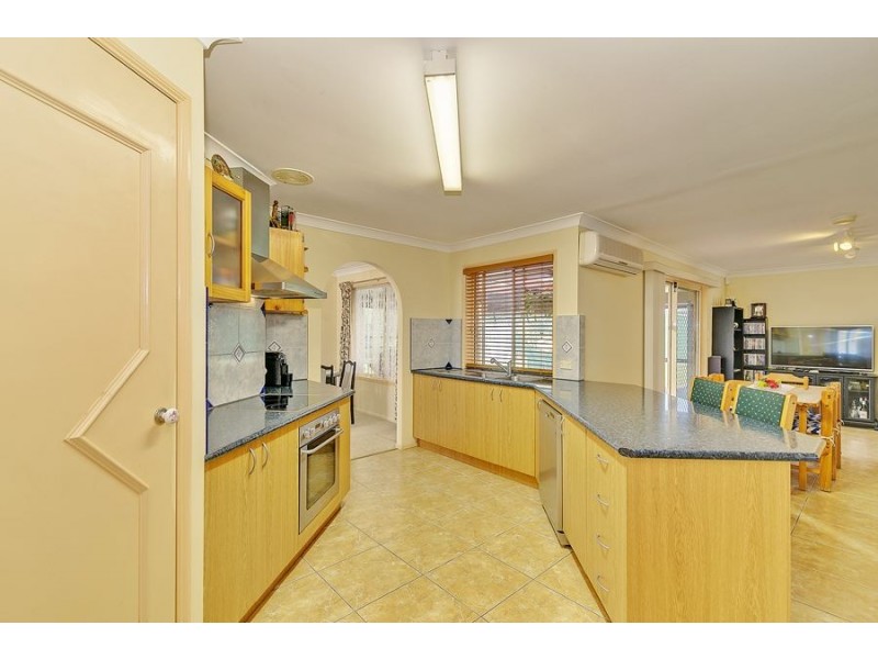 12 Berendt Court, Meadowbrook QLD 4131