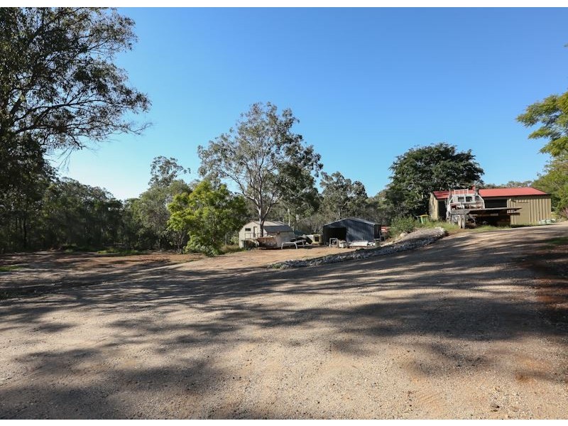 26 Helen-Louise Court, Buccan QLD 4207