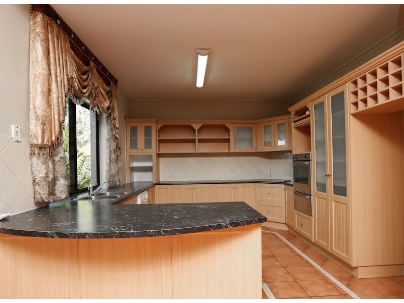 26 Helen-Louise Court, Buccan QLD 4207