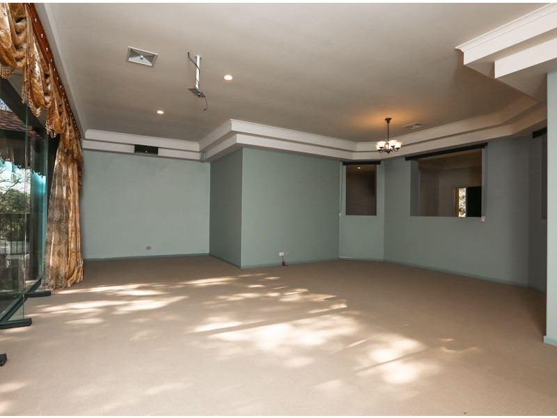 26 Helen-Louise Court, Buccan QLD 4207