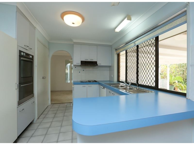 11 Prenzlau Crest, Windaroo QLD 4207