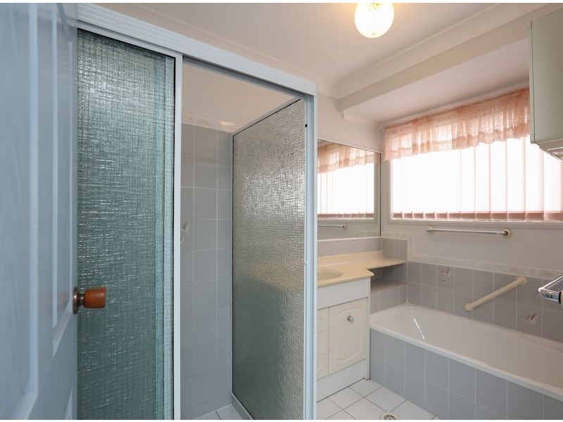 11 Prenzlau Crest, Windaroo QLD 4207