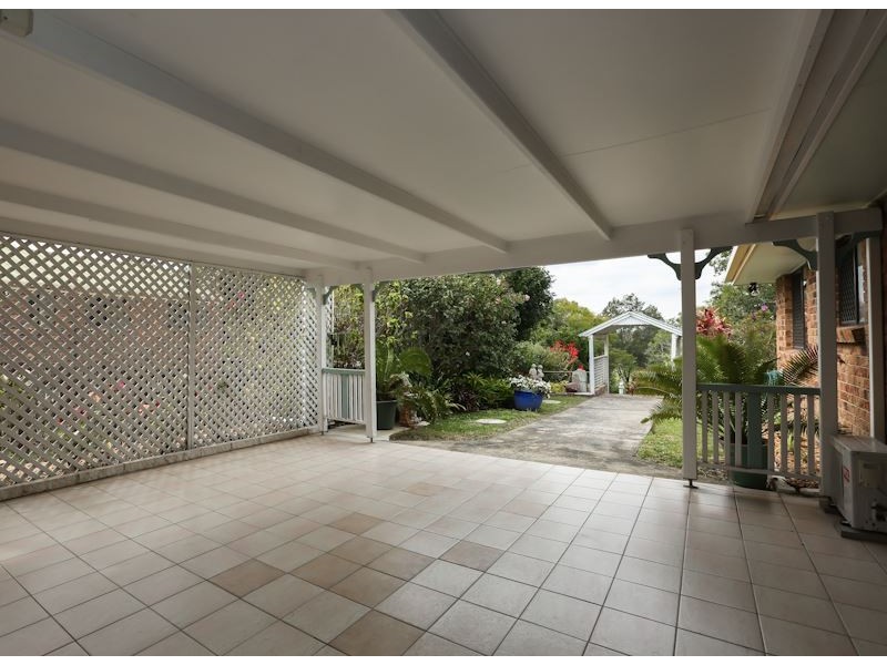11 Prenzlau Crest, Windaroo QLD 4207