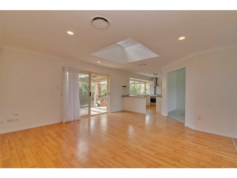 103 Castile Crescent, Edens Landing QLD 4207