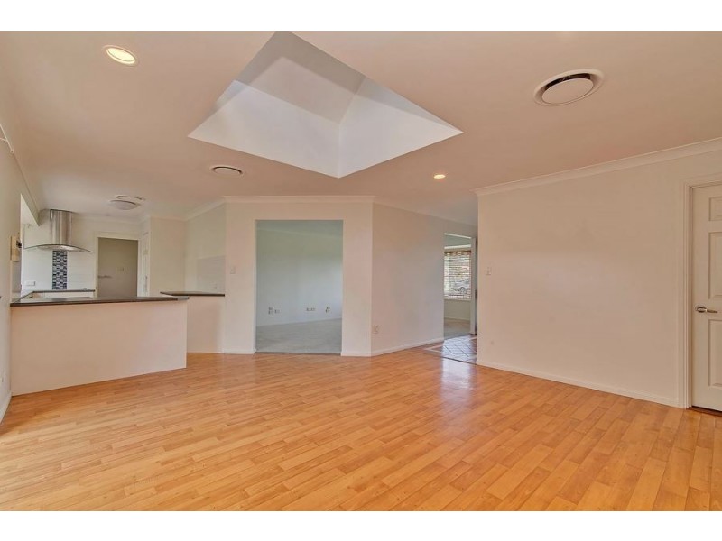 103 Castile Crescent, Edens Landing QLD 4207