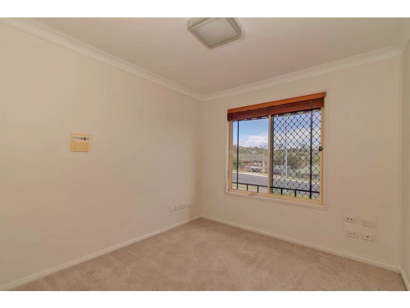 103 Castile Crescent, Edens Landing QLD 4207