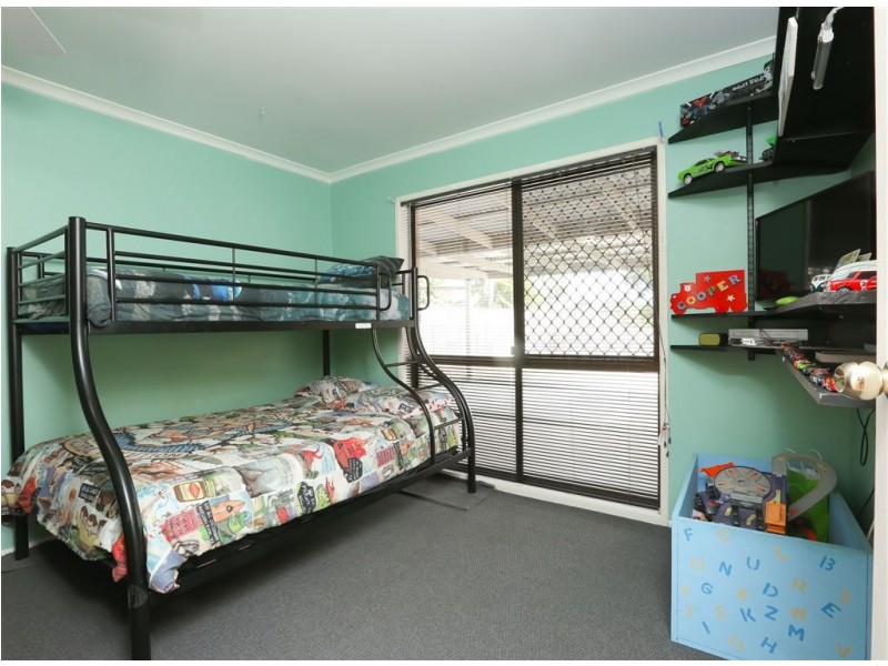 5 Fisher Court, Bethania QLD 4205