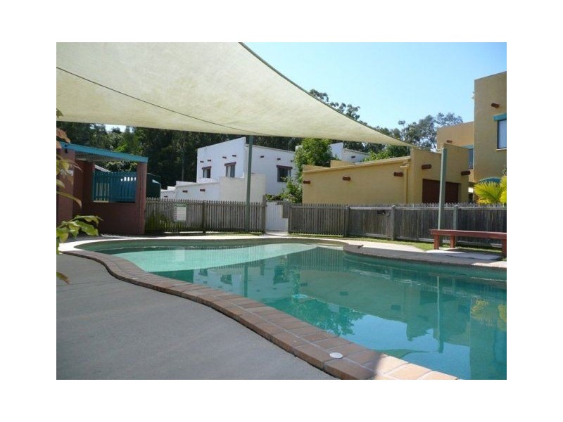 61/61 Harburg Dr, Beenleigh QLD 4207