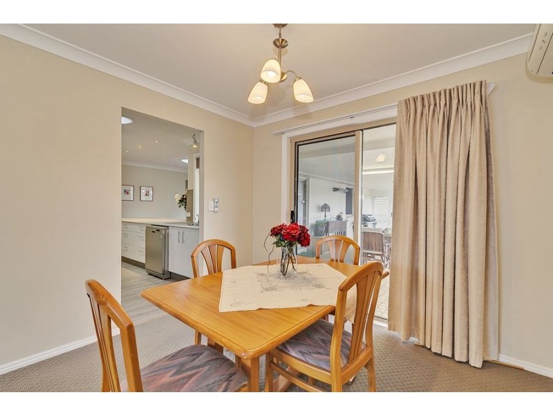 29 Wantana Crescent, Edens Landing QLD 4207