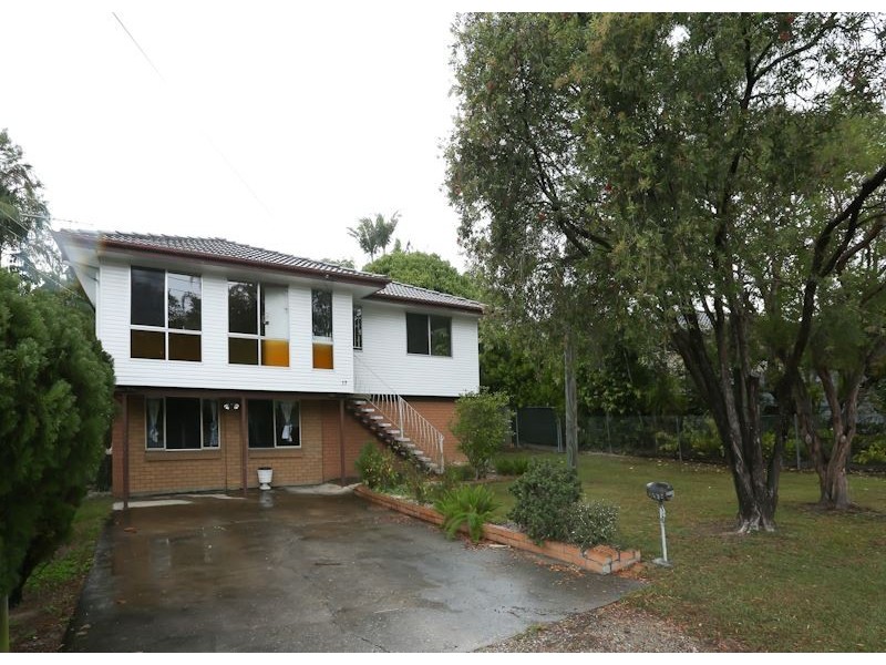 17 Woodash Street, Kingston QLD 4114