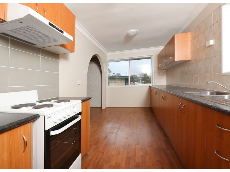 17 Woodash Street, Kingston QLD 4114