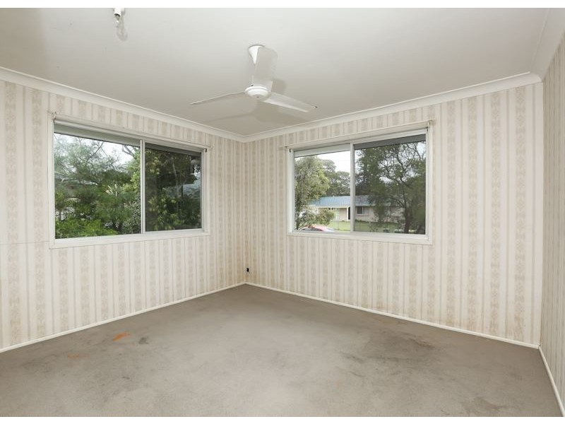 17 Woodash Street, Kingston QLD 4114