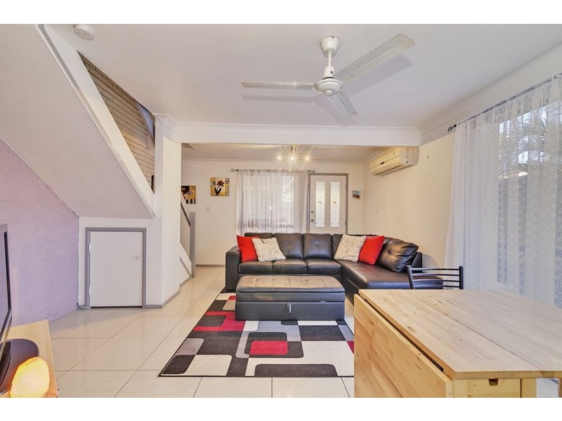 1/14 Pine Avenue, Beenleigh QLD 4207