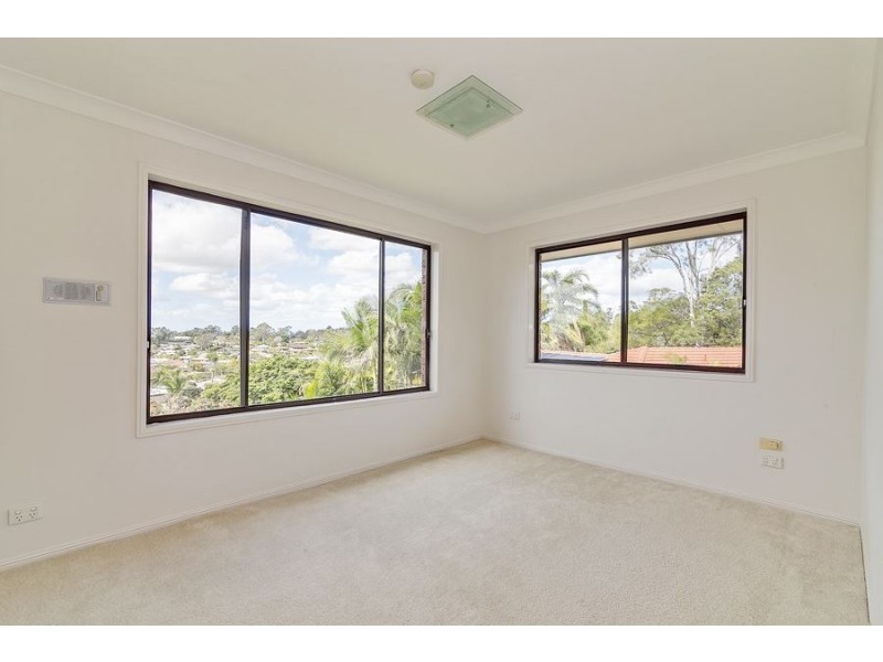 12 Moffatt Place, Edens Landing QLD 4207