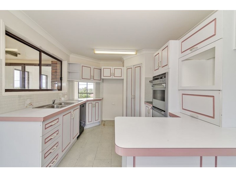 12 Moffatt Place, Edens Landing QLD 4207