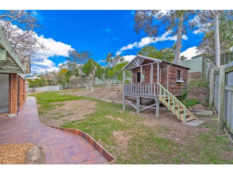12 Moffatt Place, Edens Landing QLD 4207