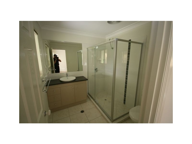8 Sunridge Circuit, Bahrs Scrub QLD 4207