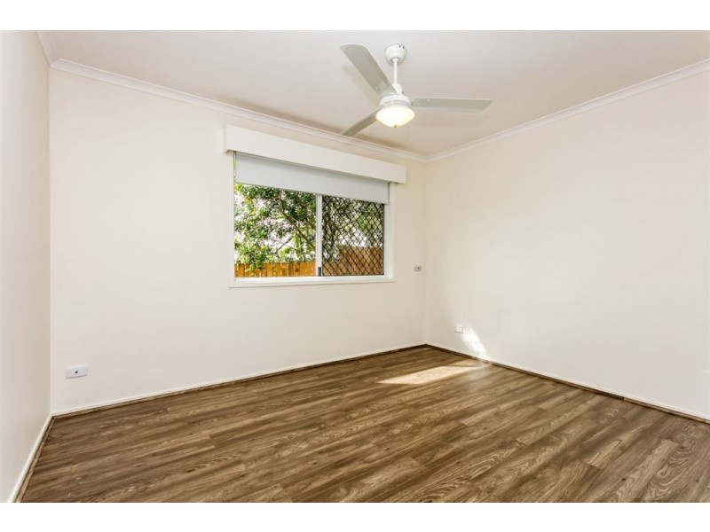 4 Jeetho Street, Holmview QLD 4207