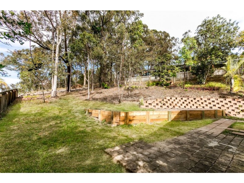 4 Jeetho Street, Holmview QLD 4207