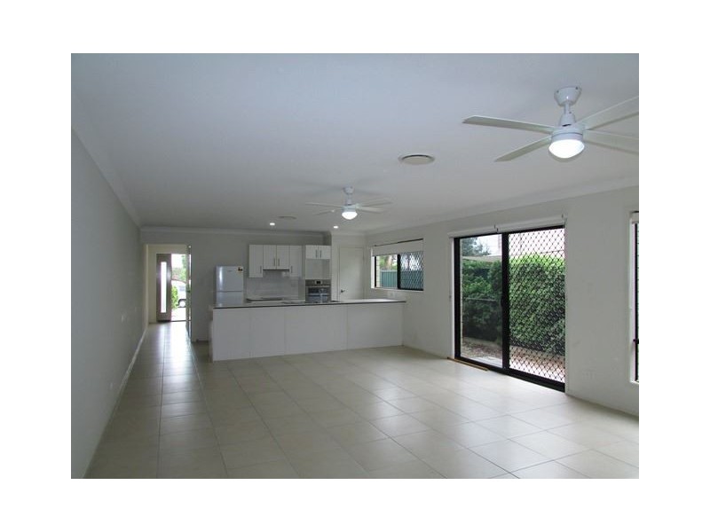 11B Albert Street, Eagleby QLD 4207