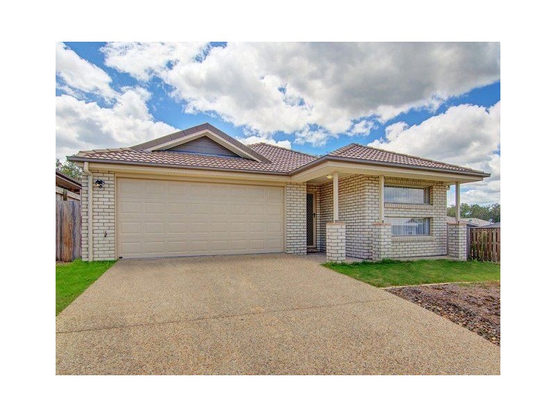 1 Wallaman Close, Waterford QLD 4133