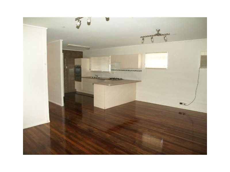 25 Ellen Street, Logan Central QLD 4114