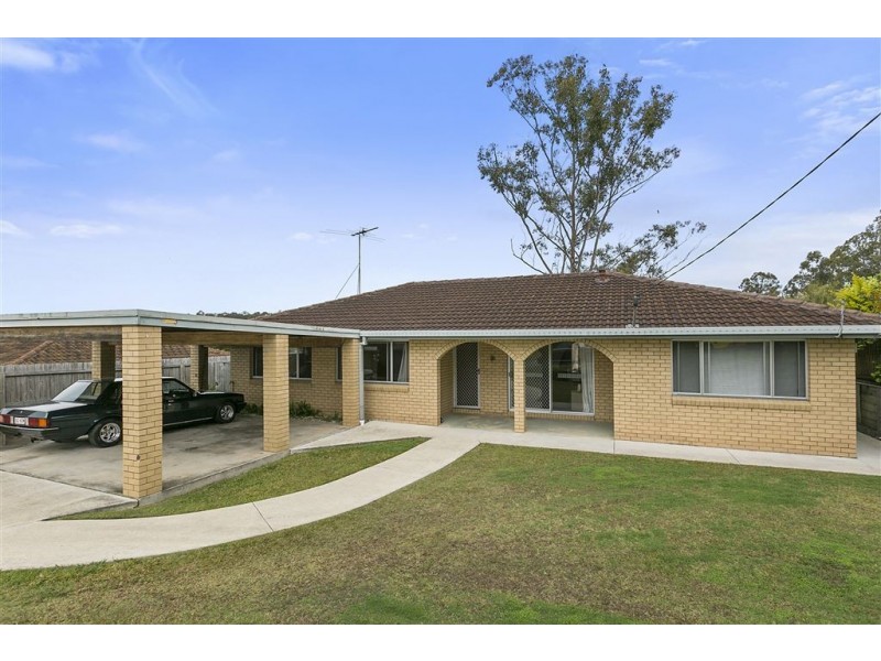 4 Uralla Crescent, Rochedale South QLD 4123