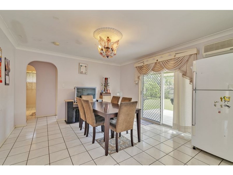 3 Strand Court, Waterford West QLD 4133