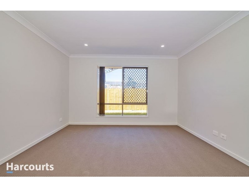 10 Lambent Street, Yarrabilba QLD 4207