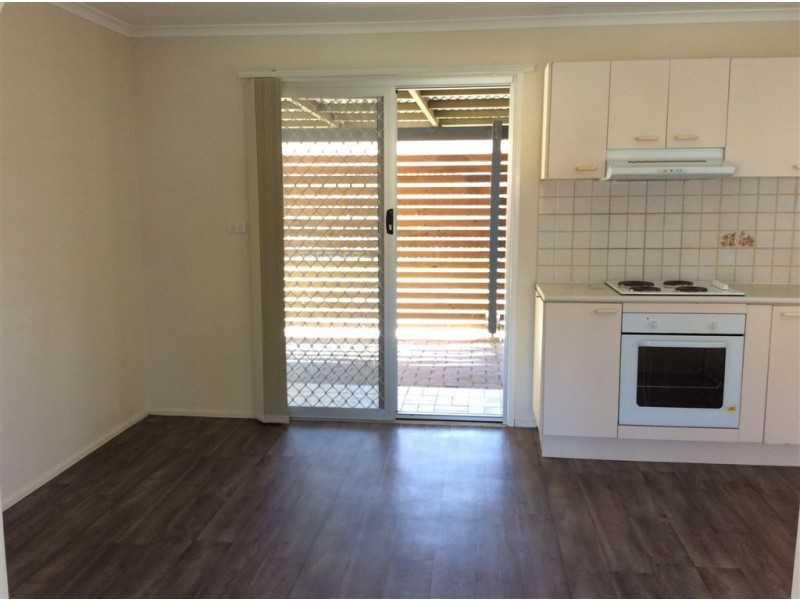 5 Pembroke Rd, Bethania QLD 4205