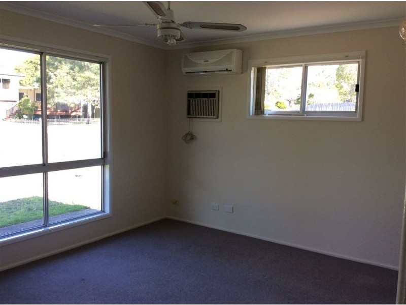 5 Pembroke Rd, Bethania QLD 4205