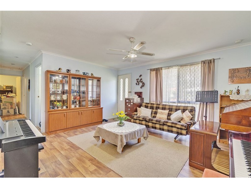 13 Sharon Drive, Eagleby QLD 4207