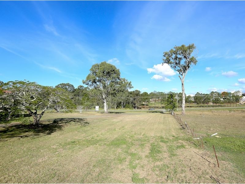 46 Yellowwood Road, Stapylton QLD 4207