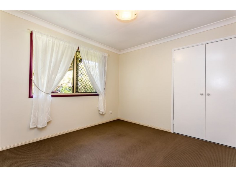 6 Ambat Court, Tanah Merah QLD 4128
